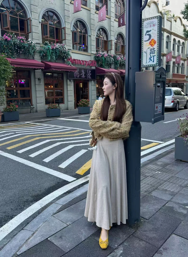 黄玫瑰小香风外套