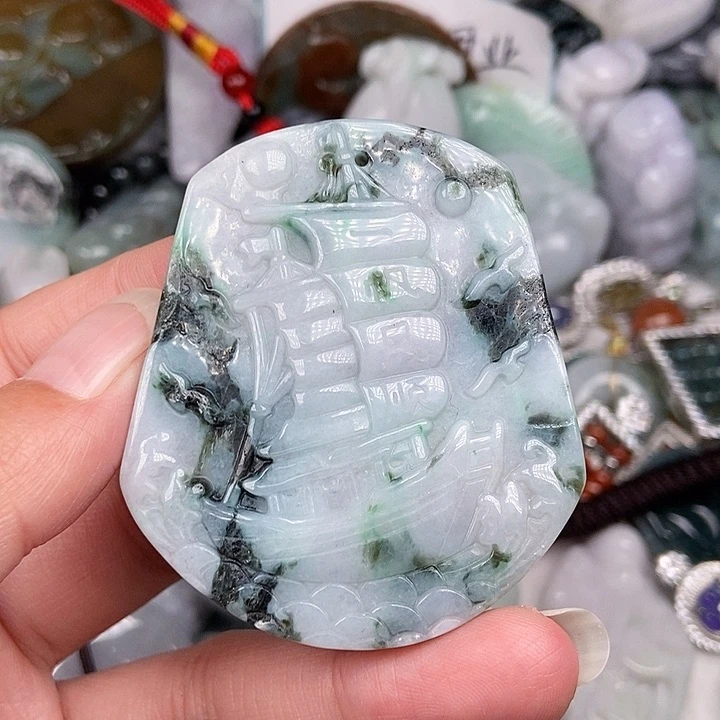 颈饰未镶嵌翡翠翡翠