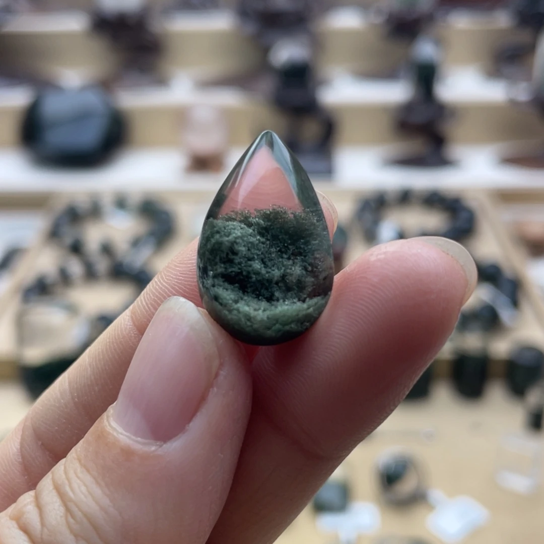 颈饰水晶未镶嵌绿幽灵聚宝盆水滴