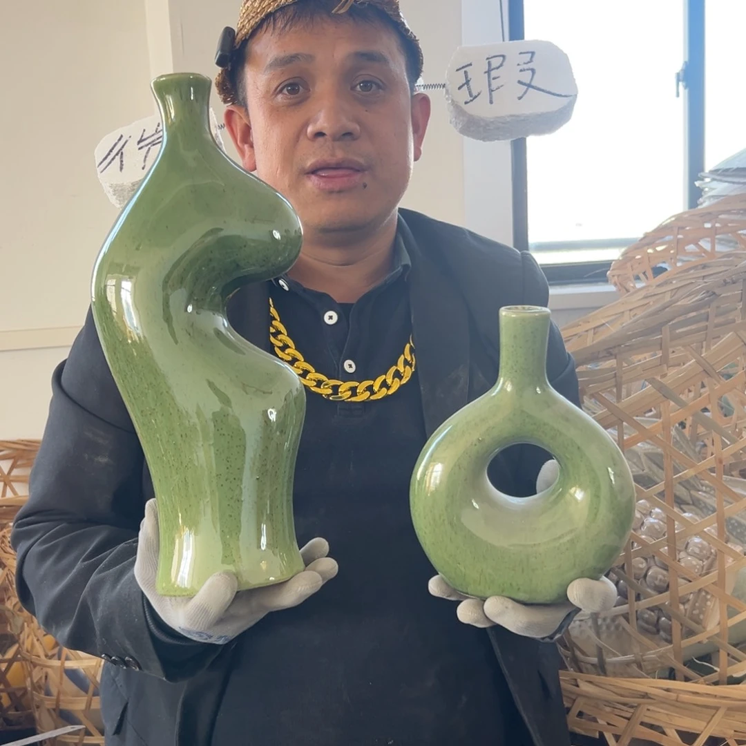 摆件91 号高中低温陶瓷工艺瓶（部分微瑕）