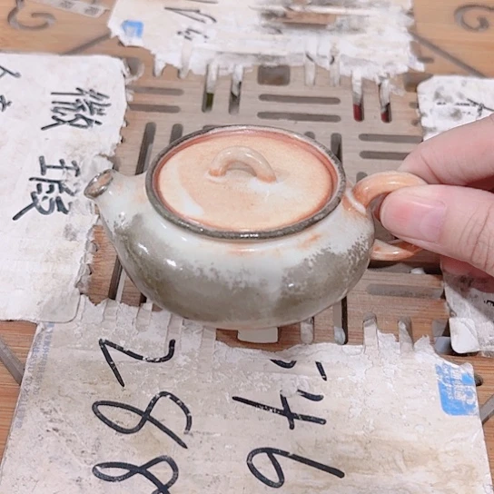 微瑕介意的勿拍，喜欢再下单，谢谢支持