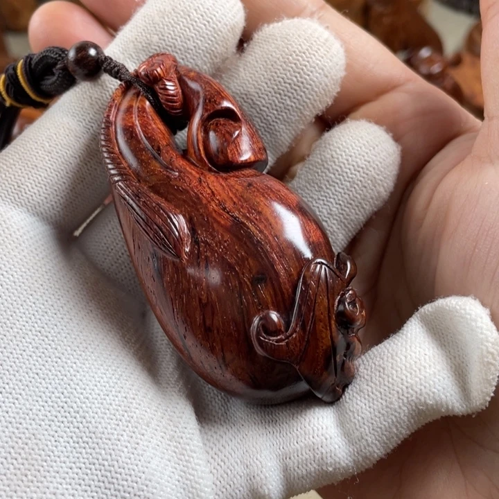 神***懂黄花梨/降香黄檀福袋把件