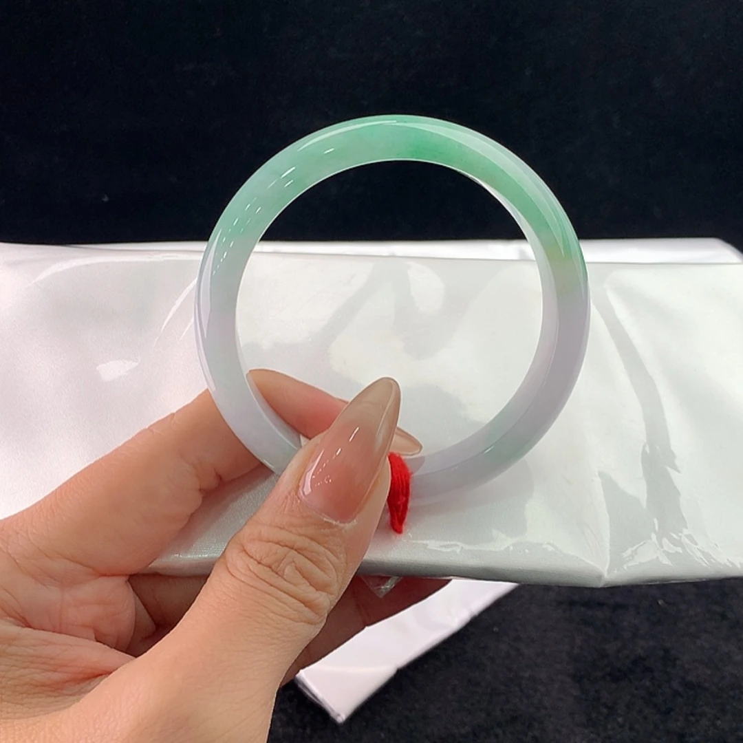 【闪购商品】未镶嵌手镯翡翠正56