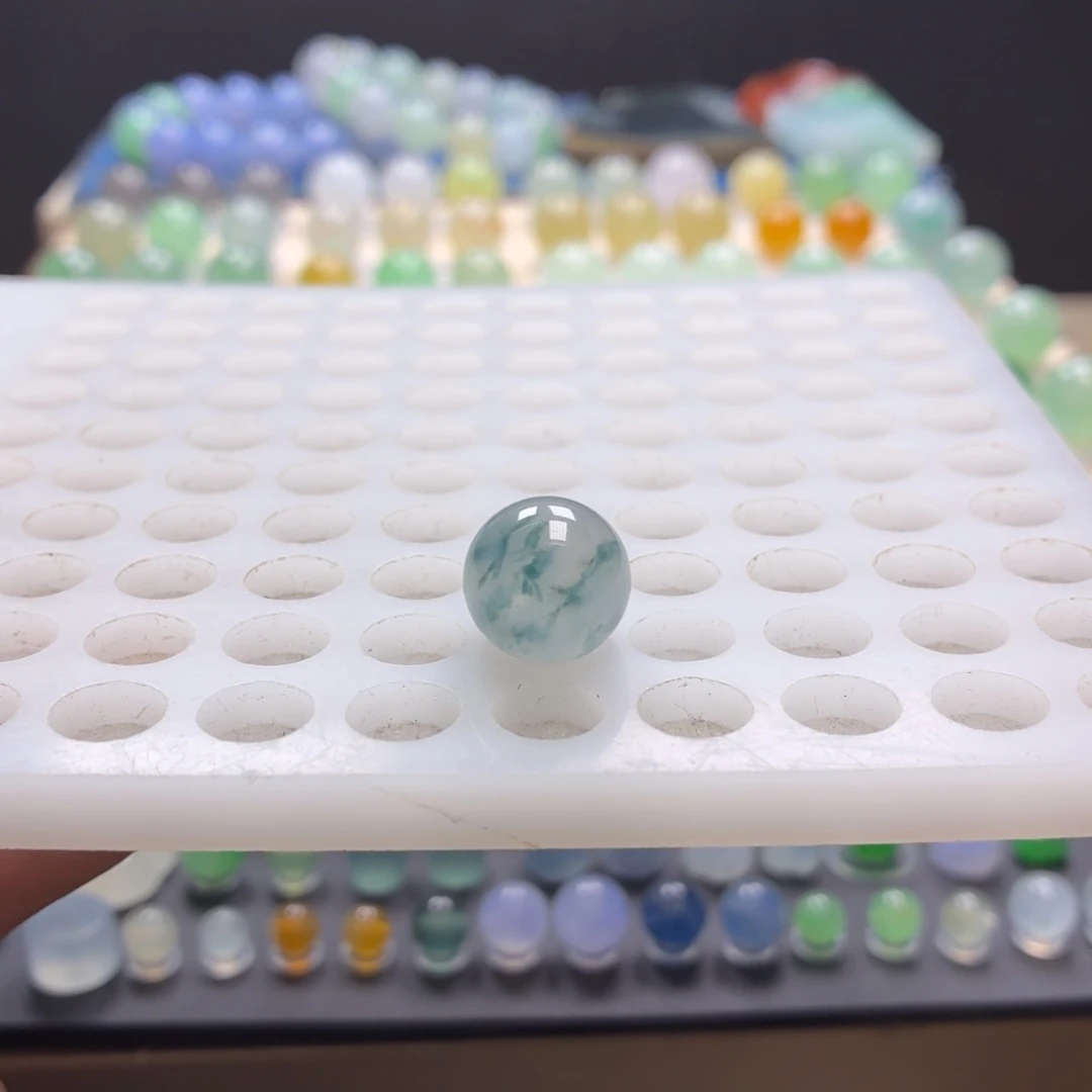 翡翠未镶嵌手链12.2翡翠圆珠