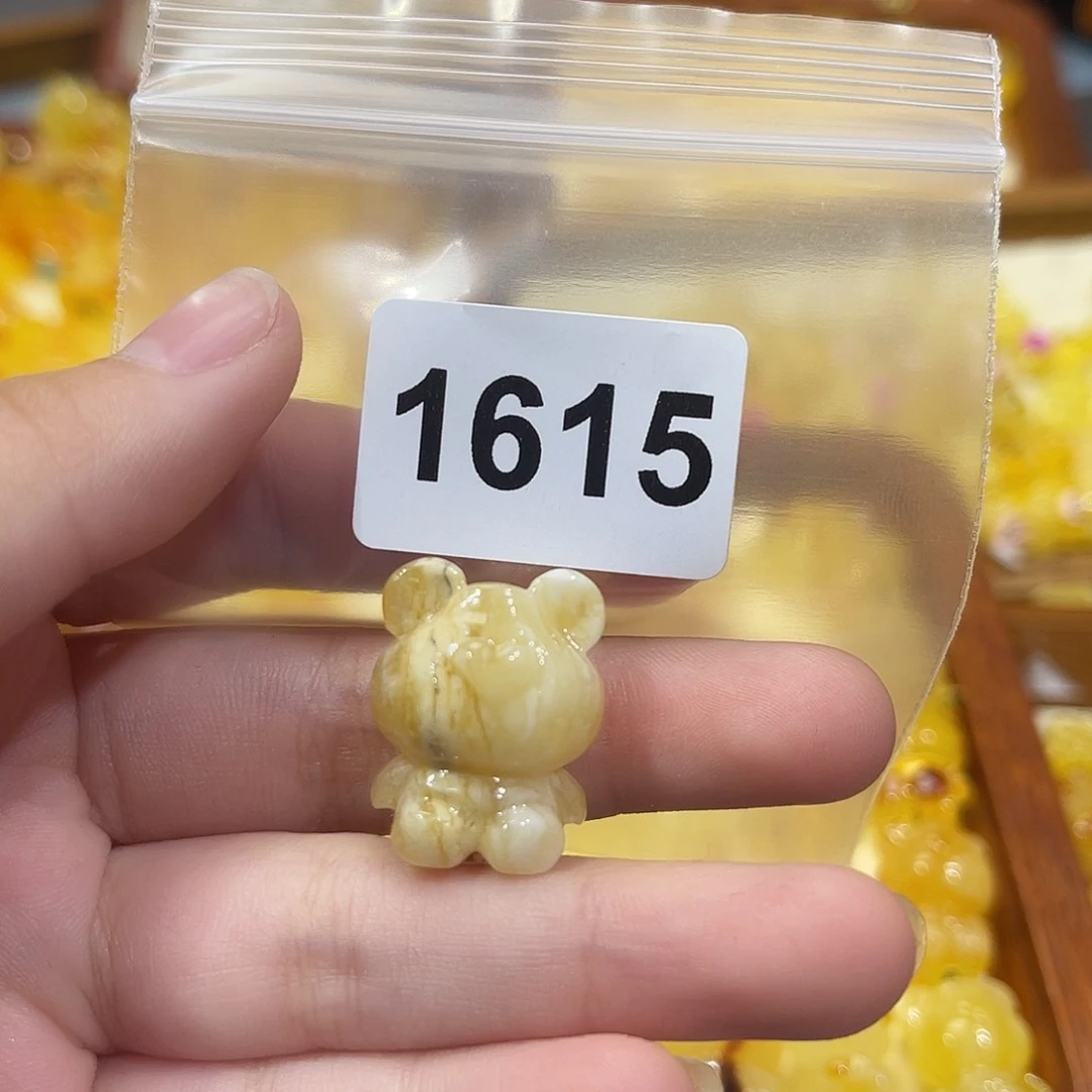 琥珀珠宝奇石未镶嵌