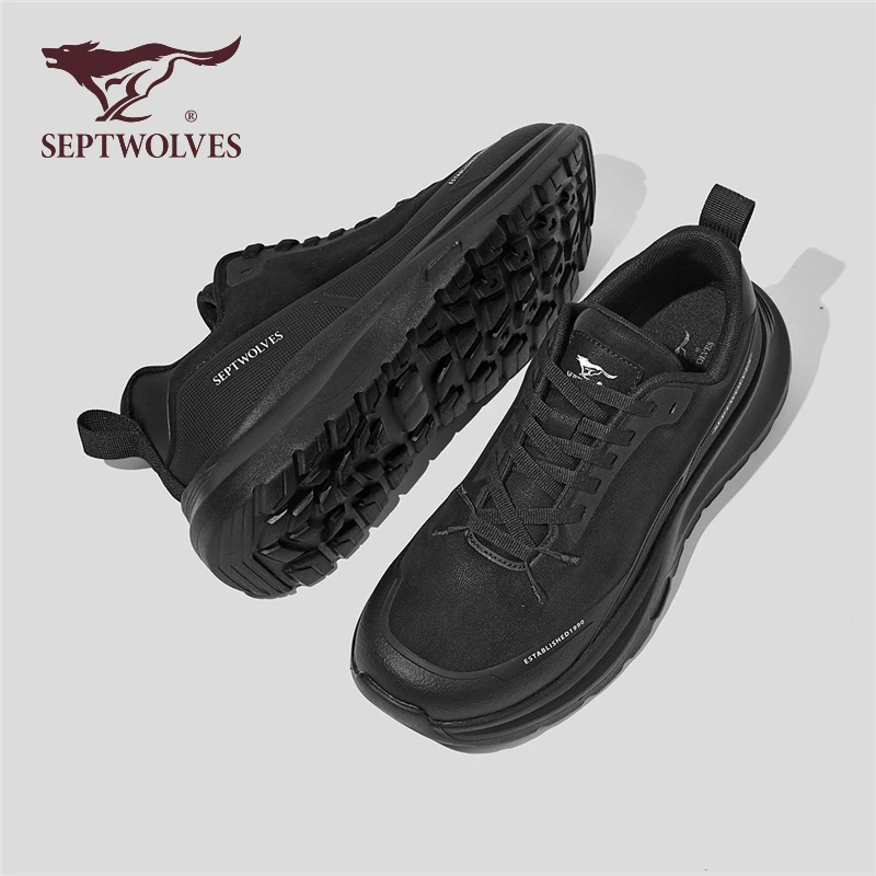 七匹狼男鞋2025新款秋季全黑色户外鞋子男款休闲跑步厚底运动潮鞋