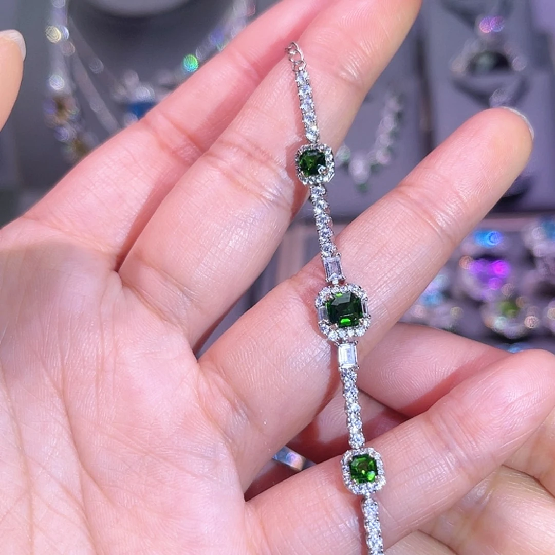 【闪购商品】透辉石手链银S925镶嵌兔**丁