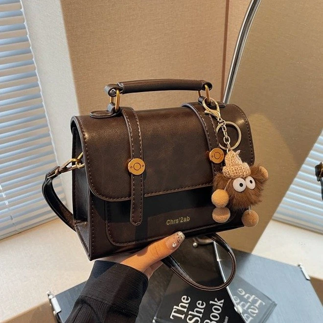 高级感复古包包2025新款流行女包爆款百搭斜挎包时尚超火小方包