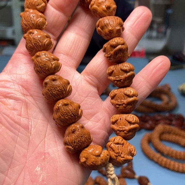 【闪购商品】桃核吊坠18颗呱呱来财