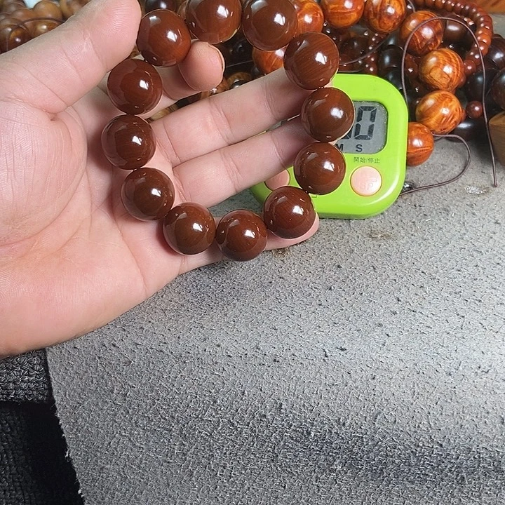 非洲檀香无事牌太行崖柏等古迹组成部分建筑