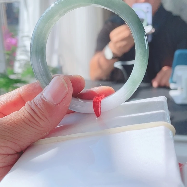 未镶嵌手镯翡翠成品