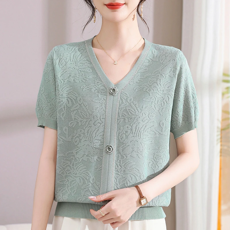 妈妈款夏装洋气冰丝针织短袖50岁减龄中老年女装夏季宽松大码T恤