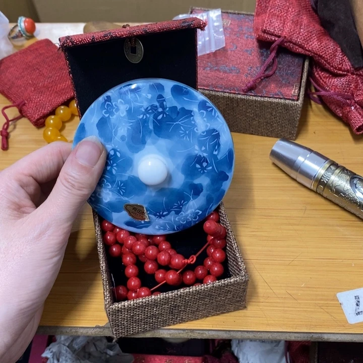 摆件中古工艺品一件