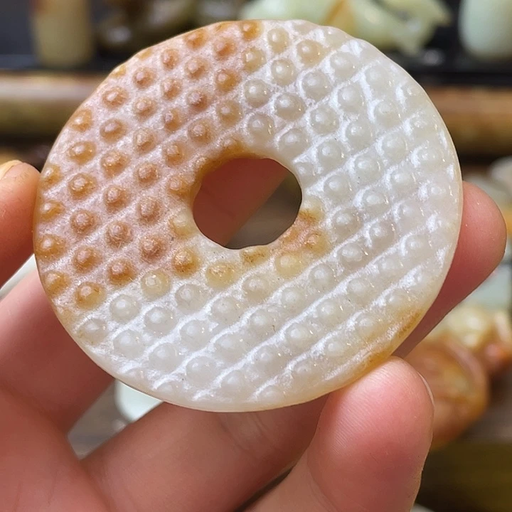 和田玉（糖玉）未镶嵌颈饰