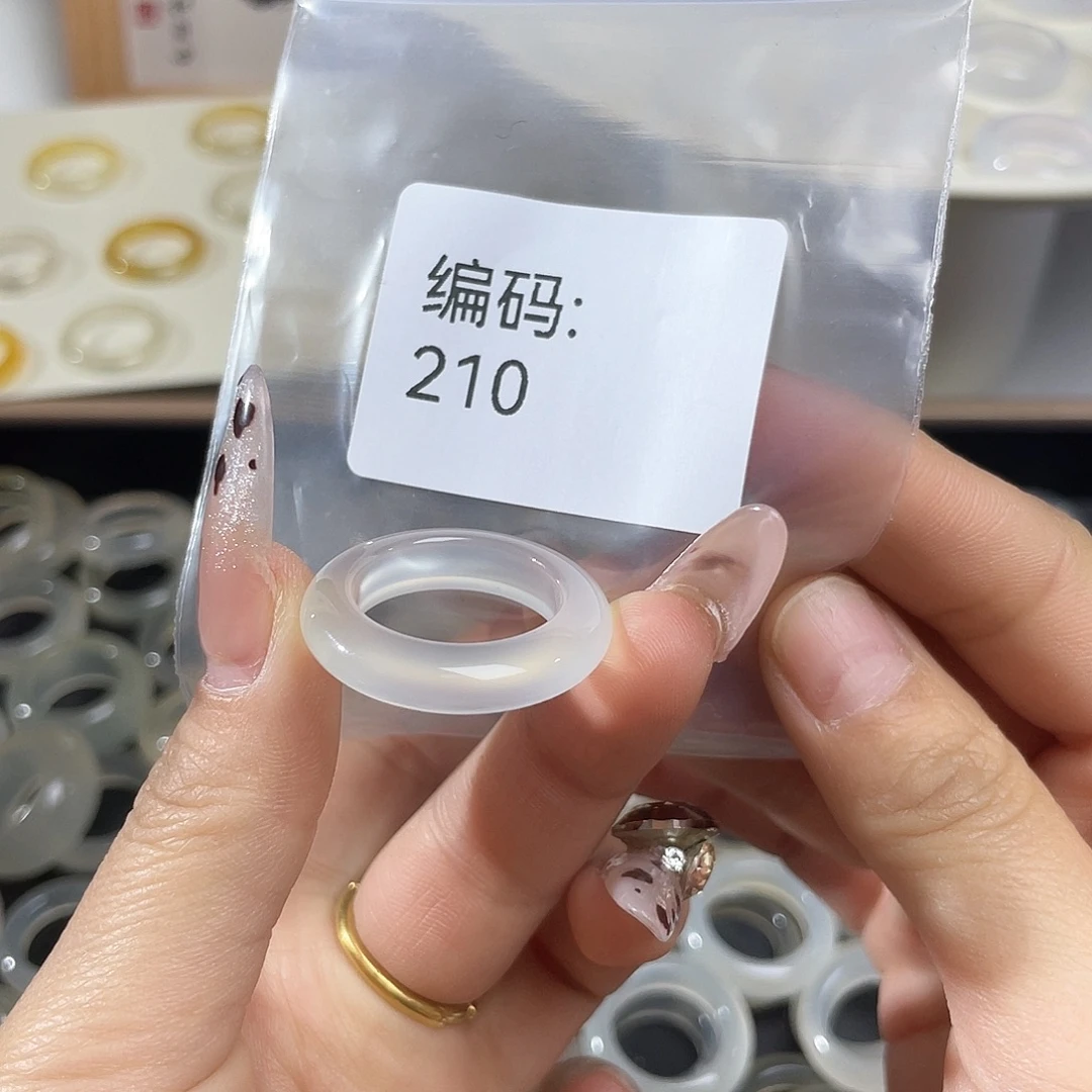 玛瑙/玉髓未镶嵌戒指210港18