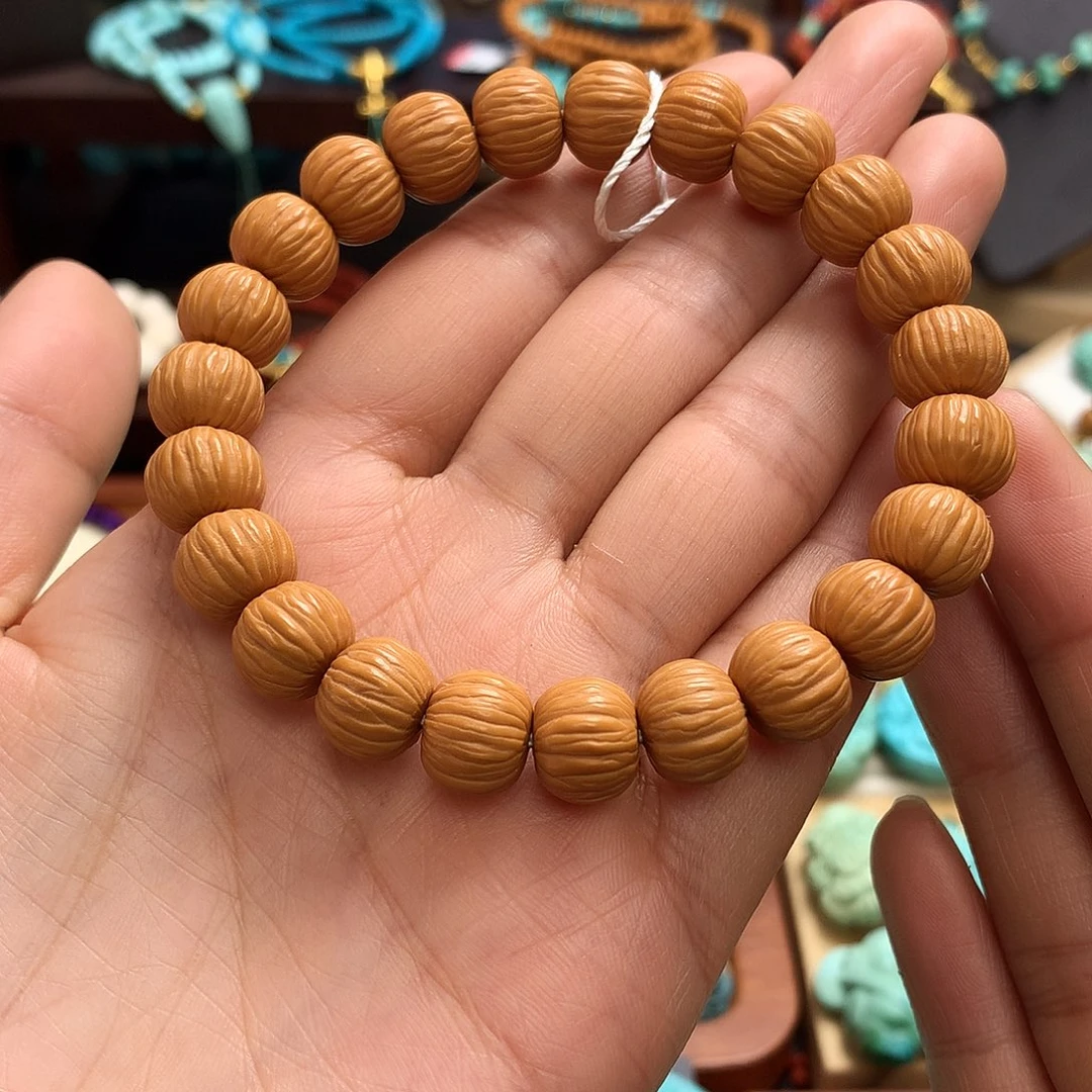 吊坠猴头核桃小**?定制