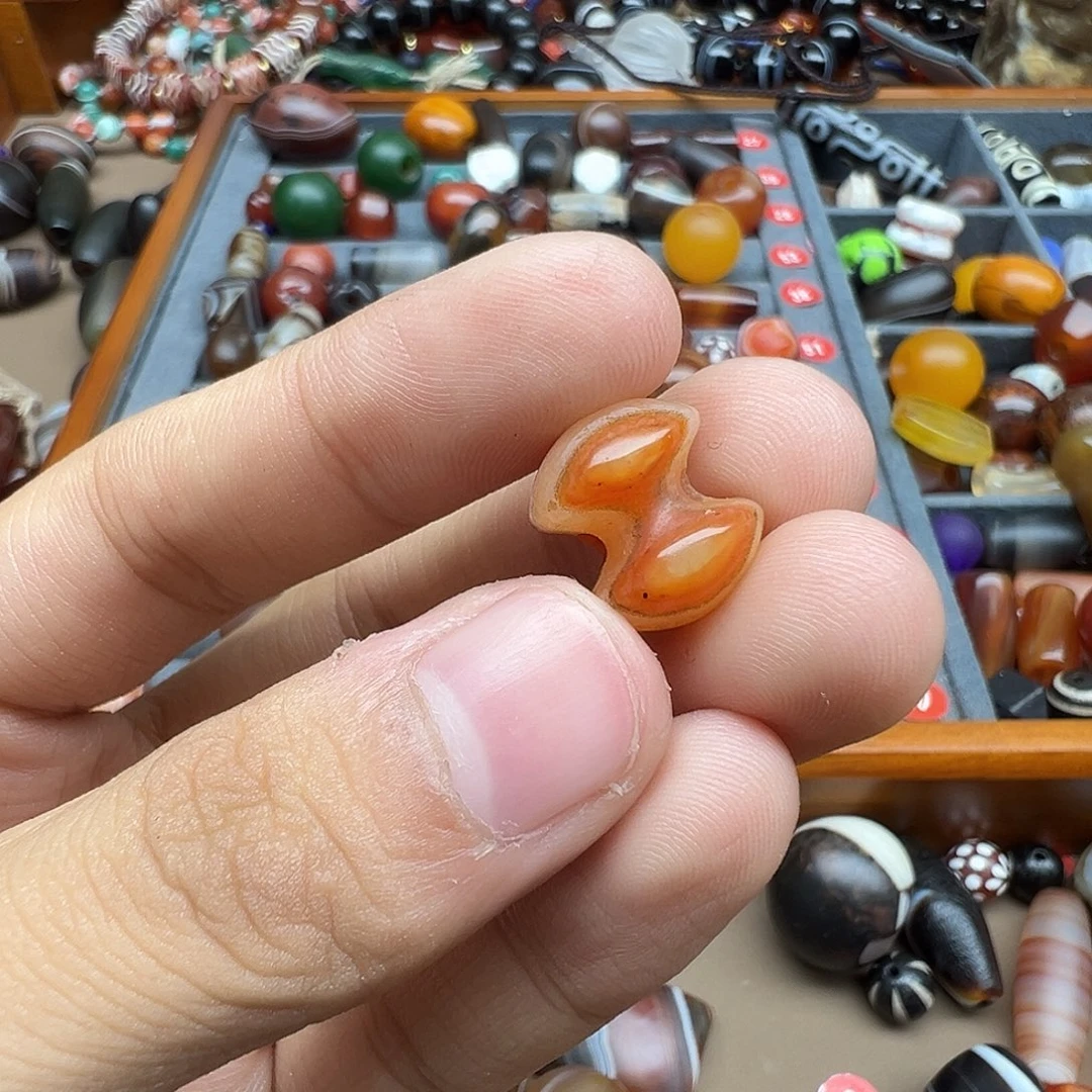 舍***予合金玛瑙/玉髓珠宝半成品