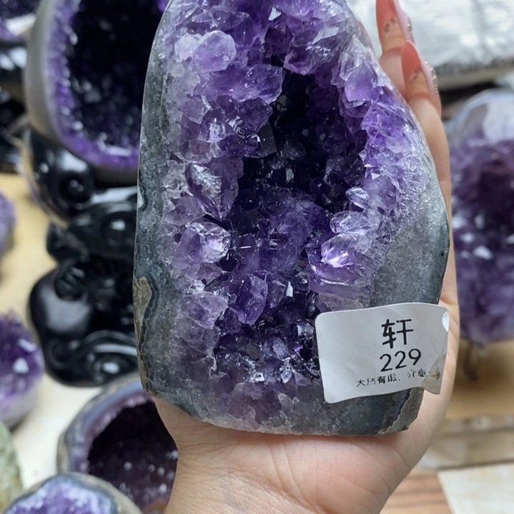 未镶嵌紫晶大型摆件（非配饰）