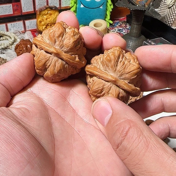 吊坠柏香籽/百香籽横平竖直方块蛤蟆