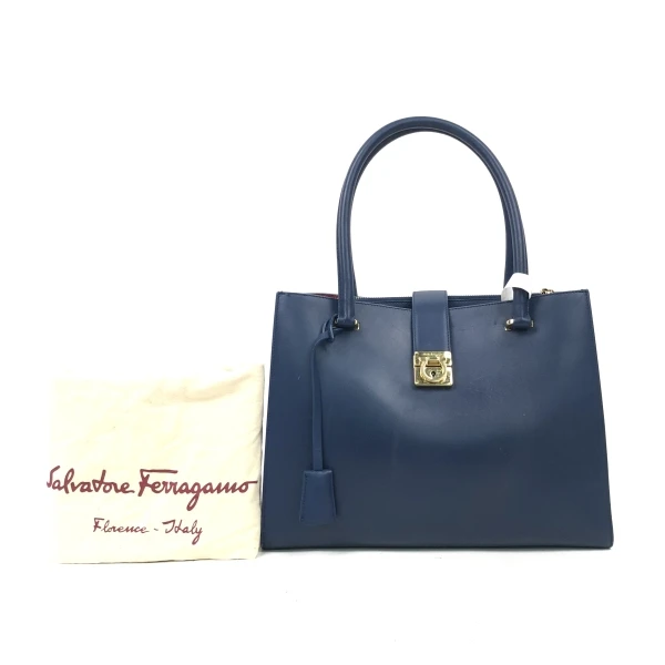 95新/菲拉格慕/妃鱼/单肩包/市场价9000/250130LT0020