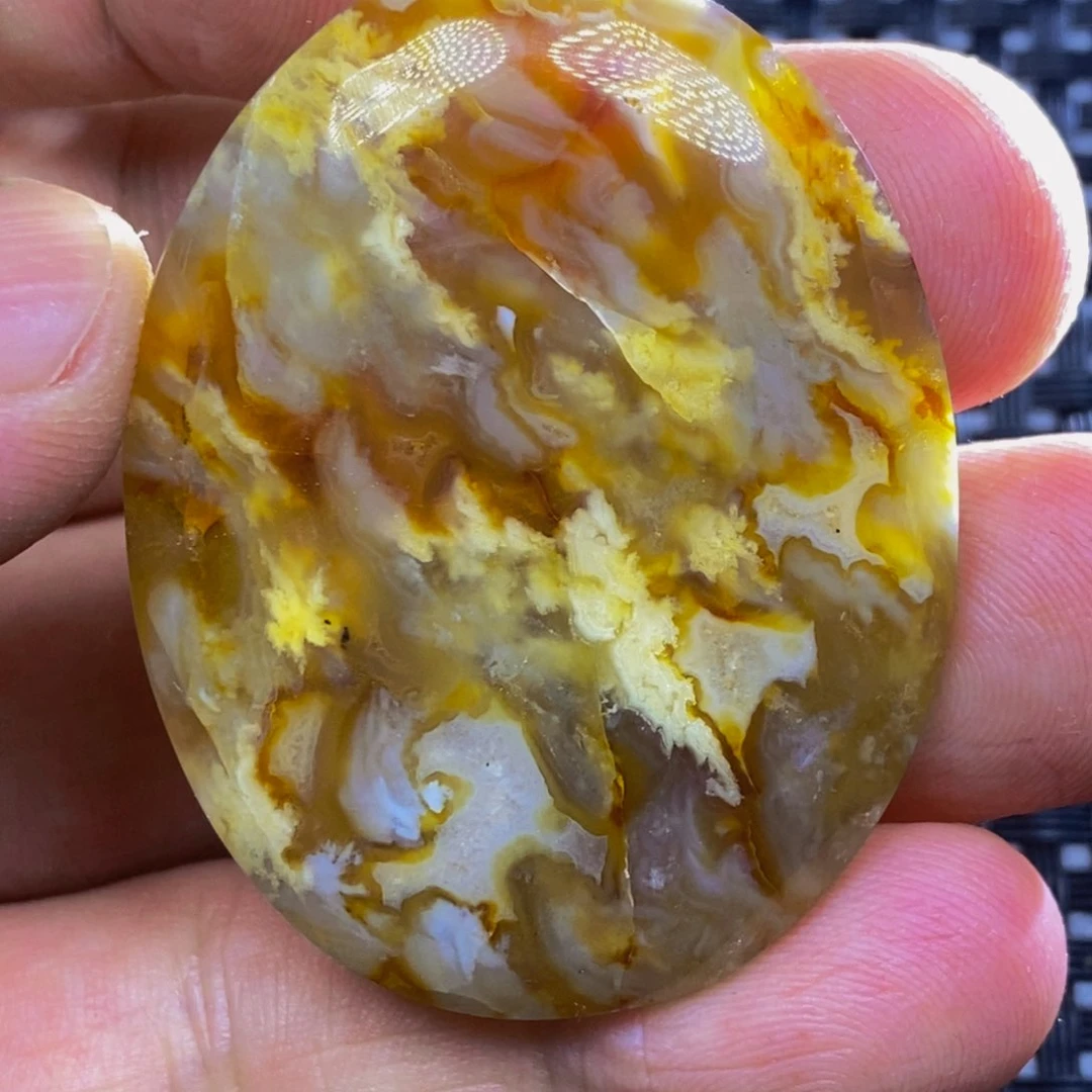 玛瑙/玉髓颈饰未镶嵌言***，