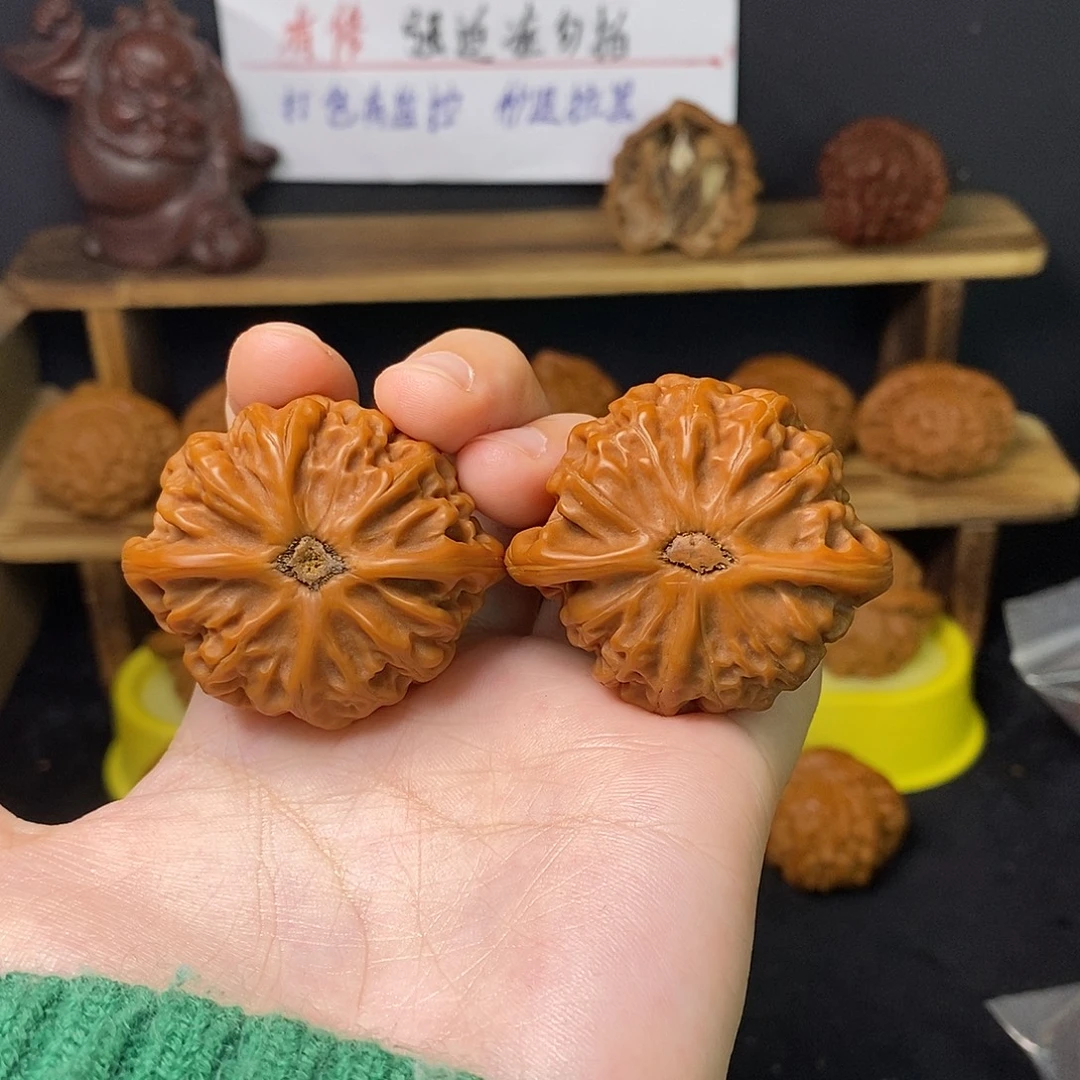 三****吊坠桃核宫灯福利