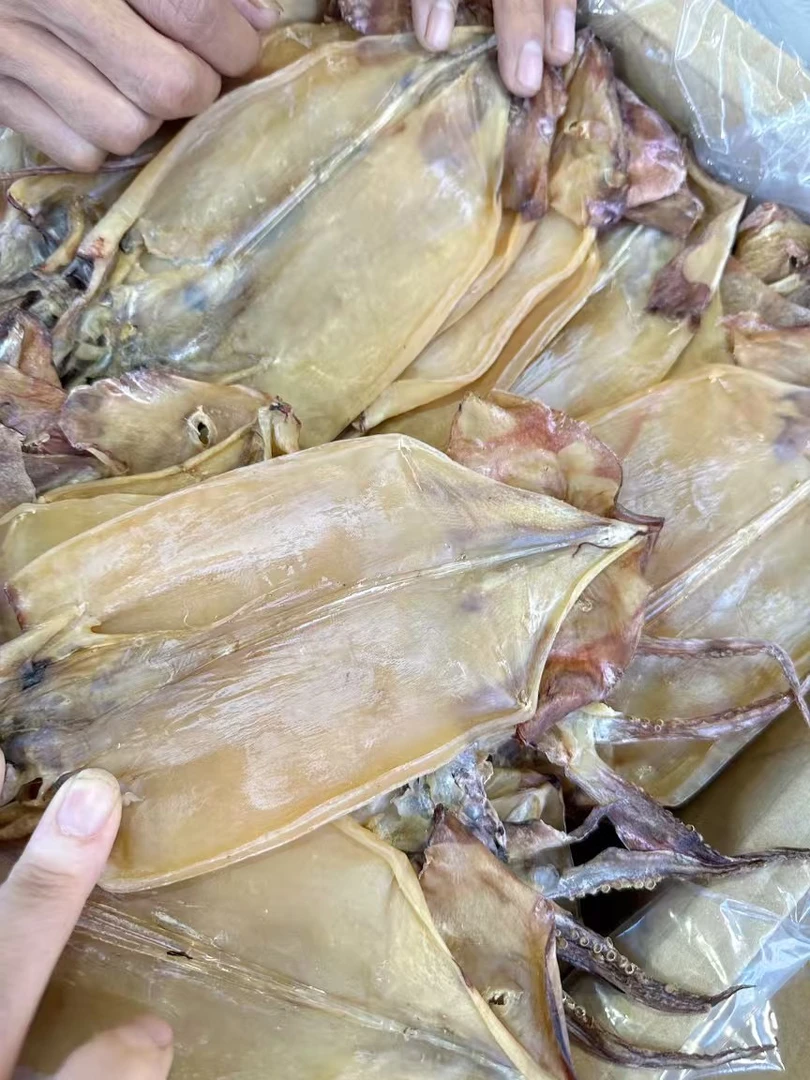 深海淡干鱿鱼干家庭商用可爆炒煲汤的海鲜干货