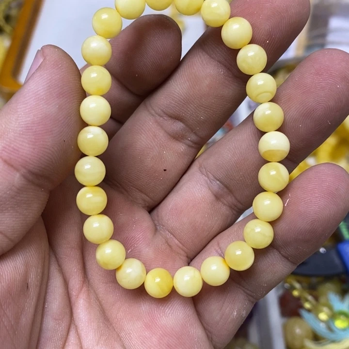 蜜蜡未镶嵌裸石串