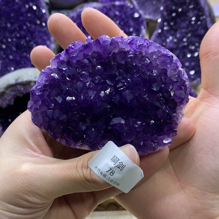 紫晶未镶嵌大型摆件（非配饰）