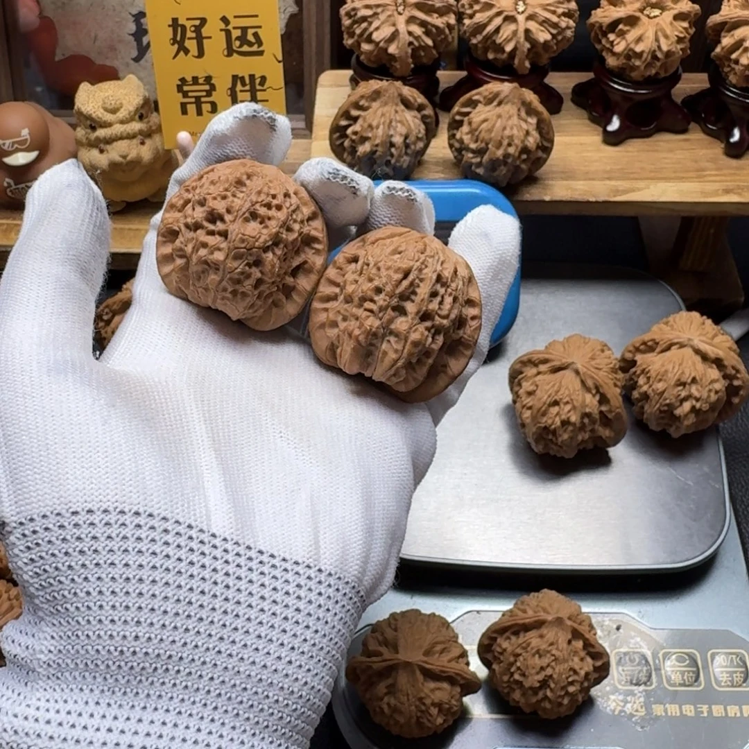 林***y吊坠文玩核桃全品39血麒麟112