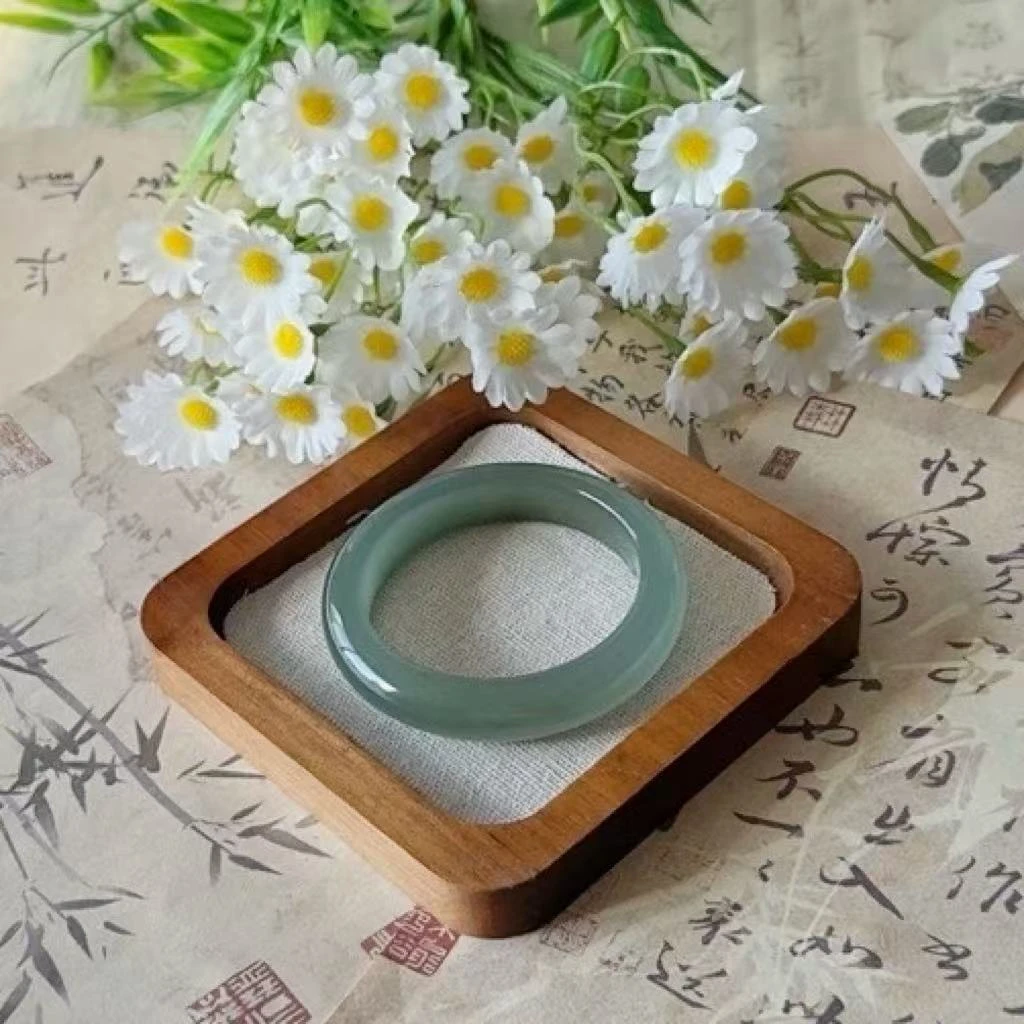东陵玉手镯高货冰茶晴