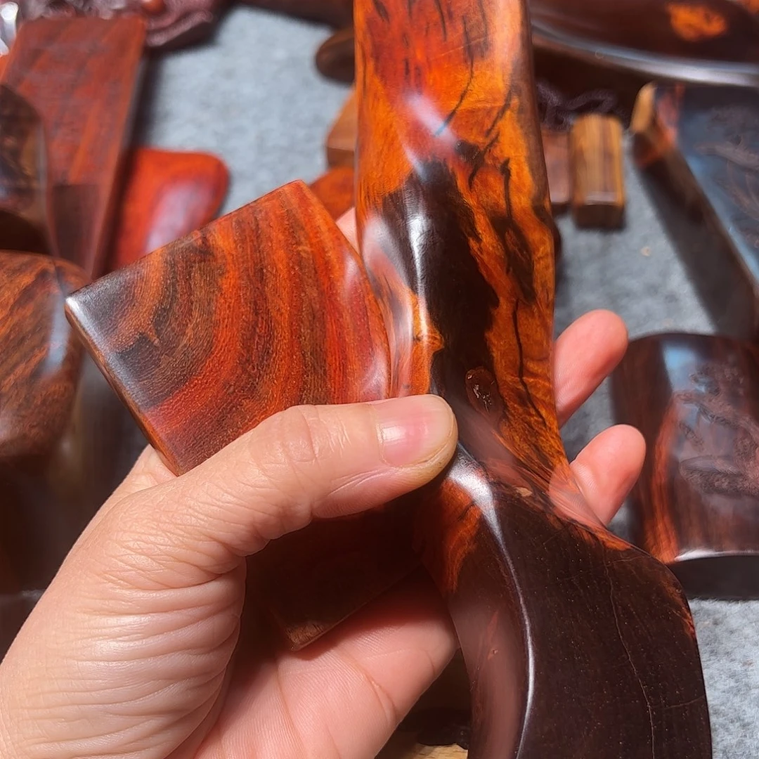 交趾黄檀（大红酸枝）最****匙