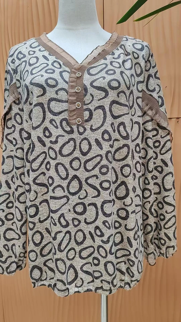 074短款不规则圆形长袖