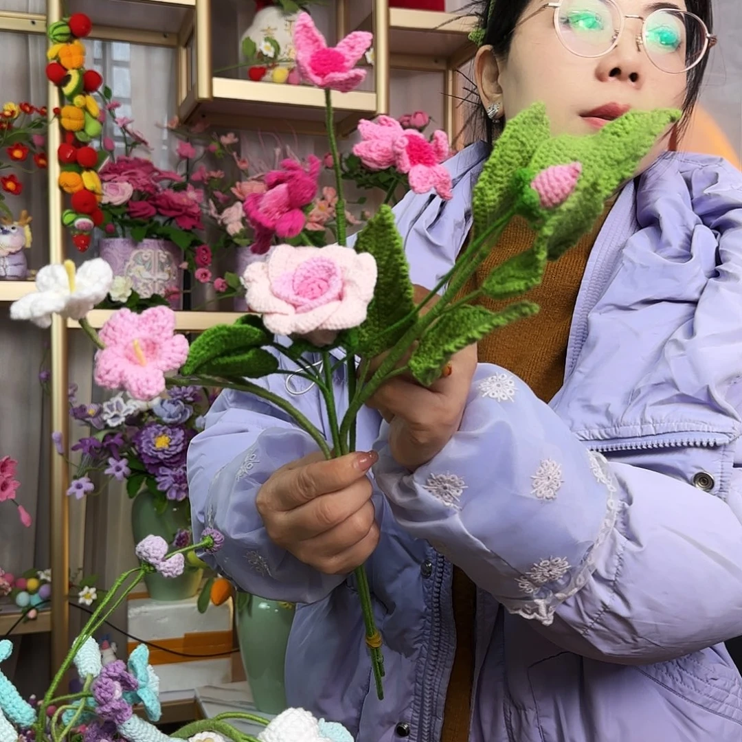 手工钩织设计花束