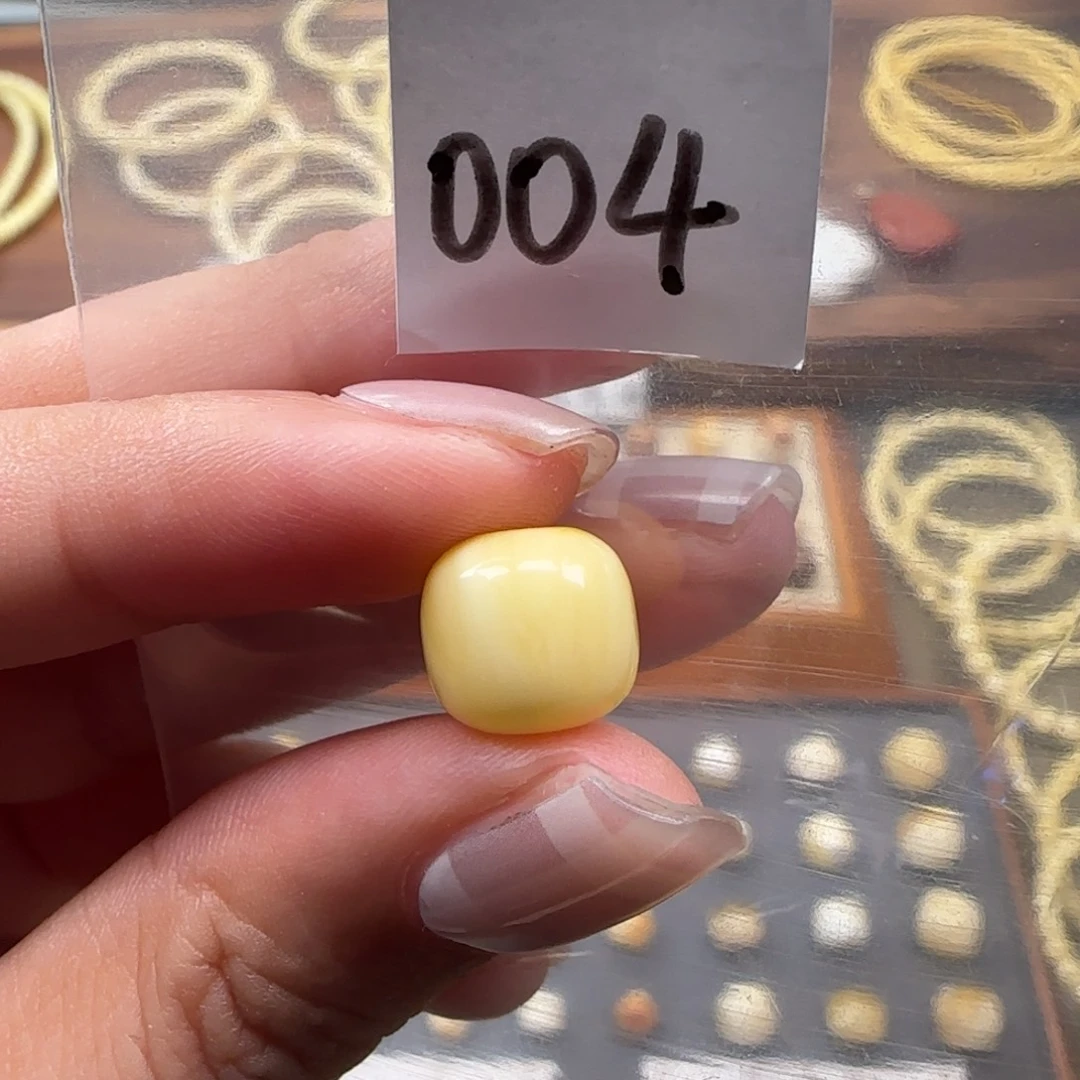 琥珀未镶嵌珠宝奇石10mm