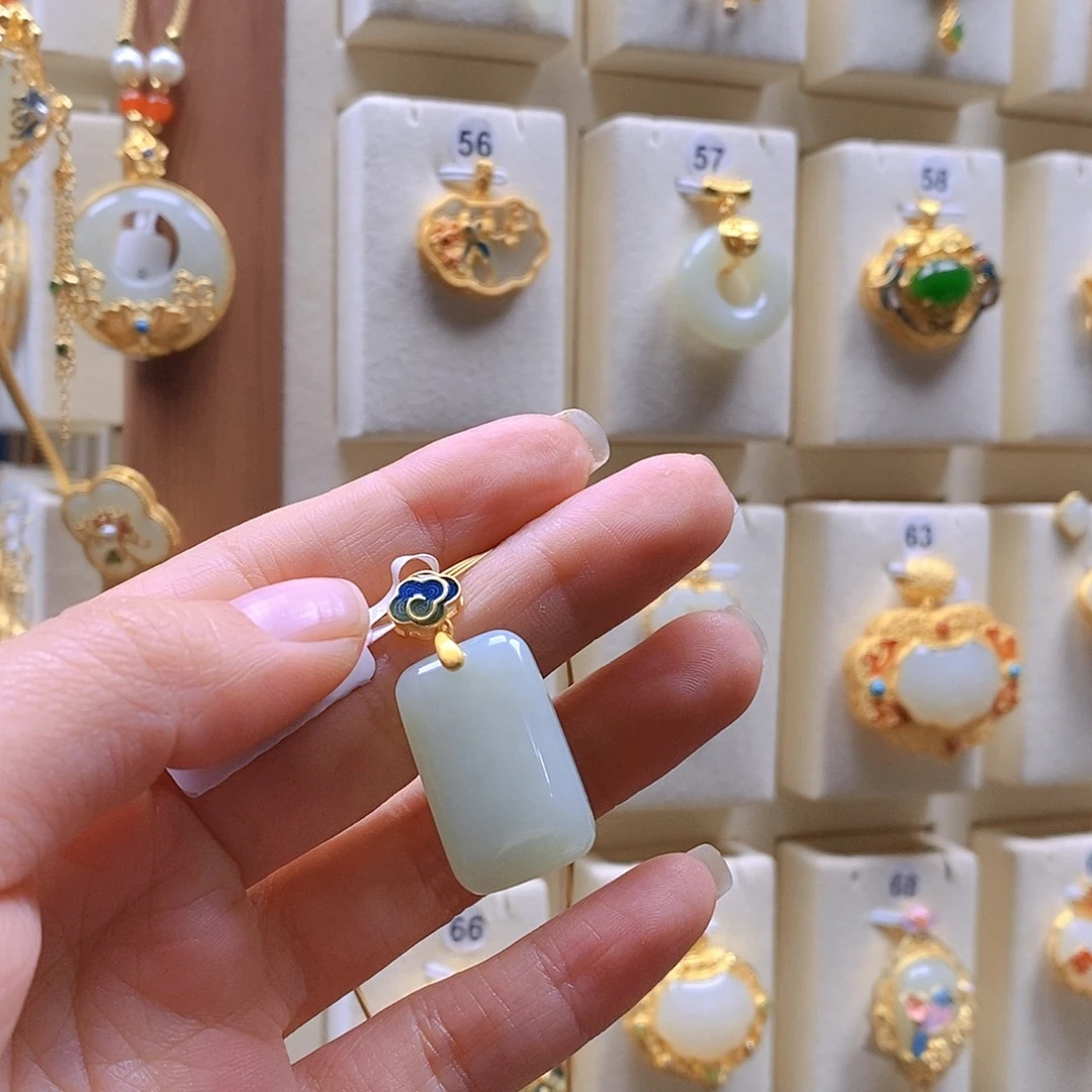 和田玉银S925镶嵌颈饰