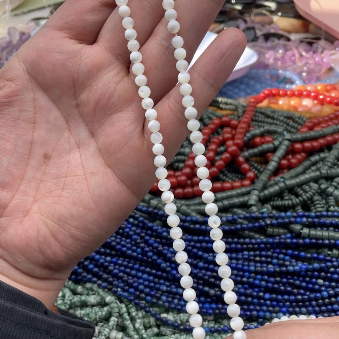 玛瑙/玉髓珠宝半成品未镶嵌一条装5mm白蝶贝圆珠