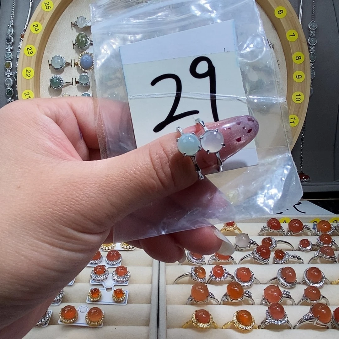 翡翠未镶嵌戒指缅甸