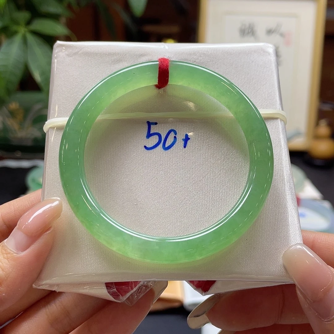 翡翠未镶嵌手镯67 号链接