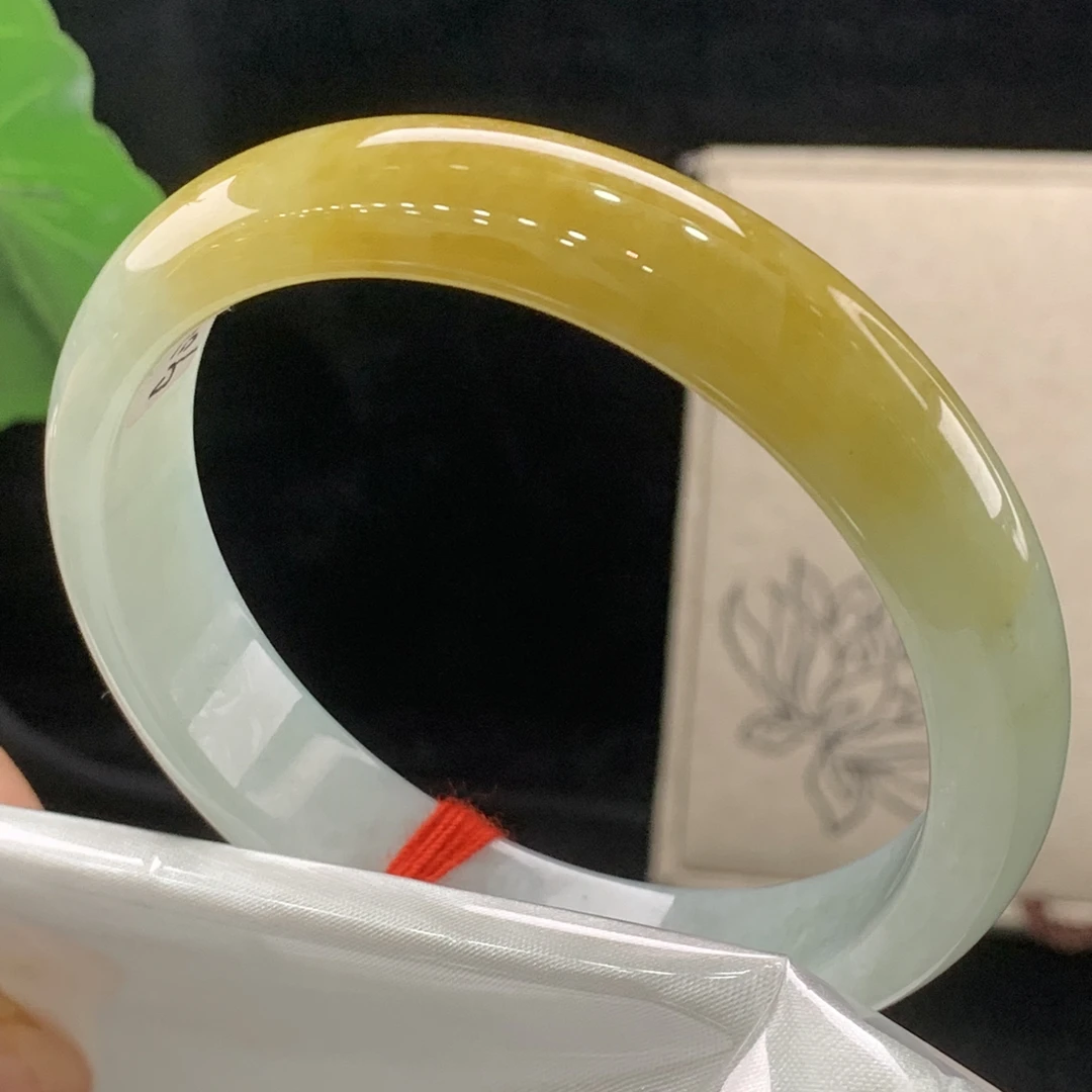 缅甸天然A货翡翠黄翡56正圈手镯