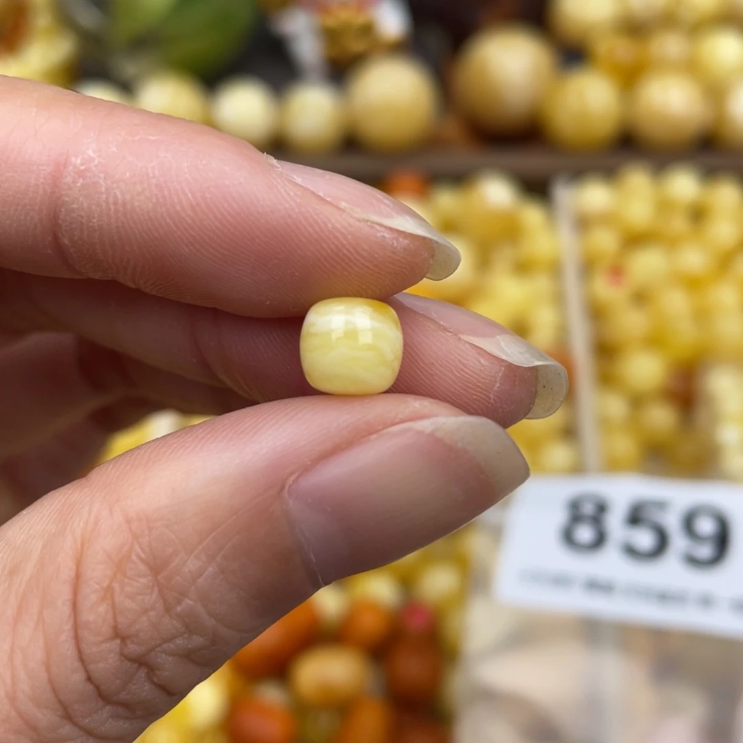 未镶嵌蜜蜡珠宝奇石7.7