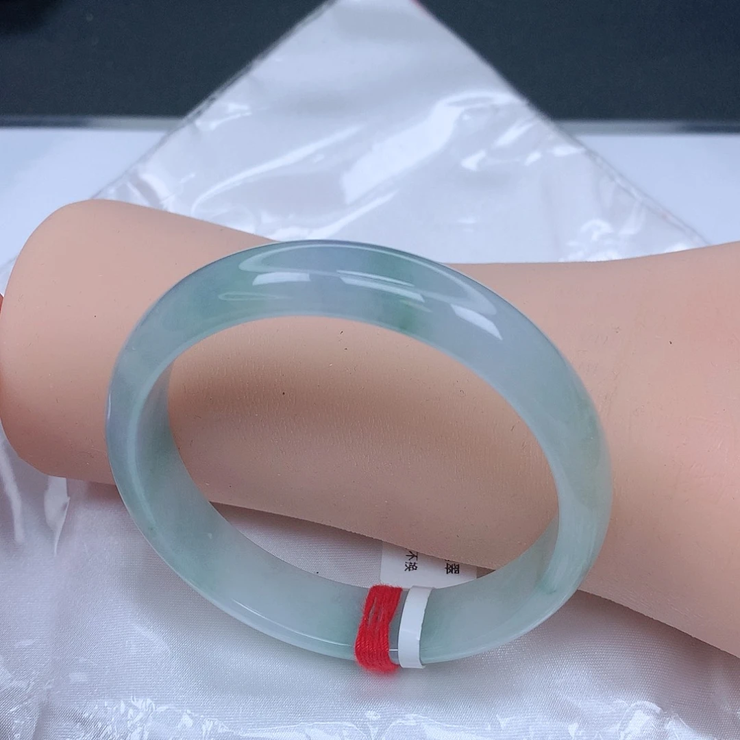 【闪购商品】未镶嵌手镯翡翠，55