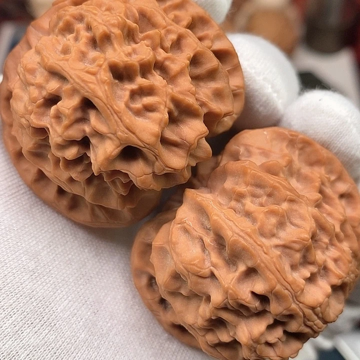 吊坠文玩核桃44全品货头山地红皮苹果园