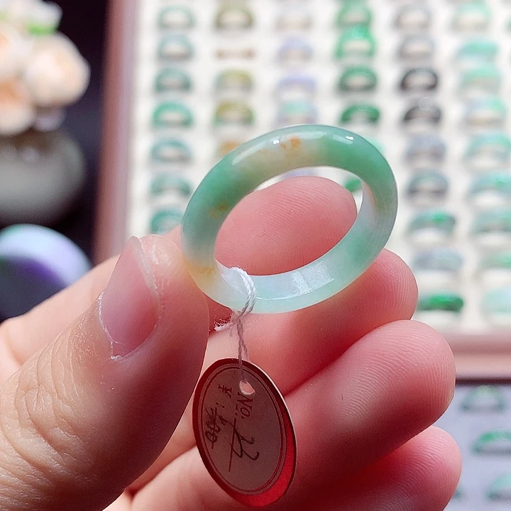 翡翠未镶嵌戒指23号