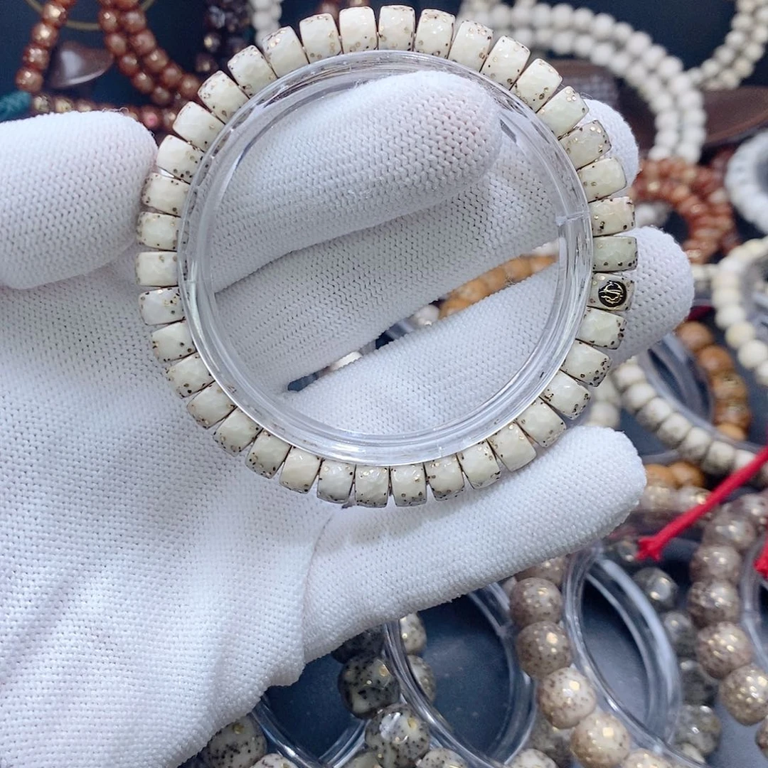 吊坠星月菩提我****-星月