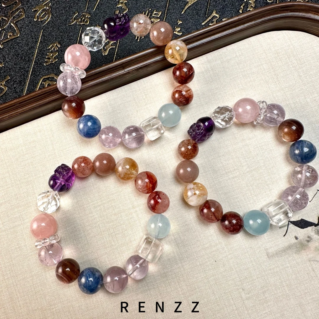 8272时尚百搭女士手链（多样性发一条）