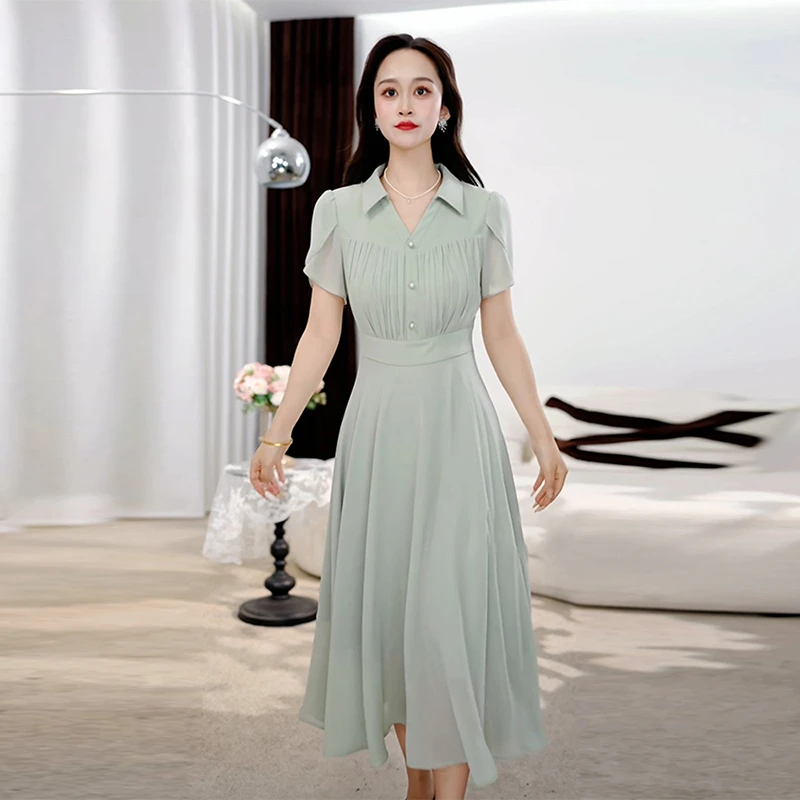 时尚洋气简约风五一外出游玩气质连衣裙2025夏季新款修身显瘦裙子