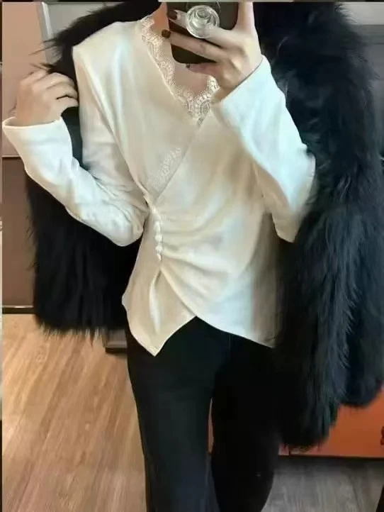 随机衣裤打底一件小礼品，不是主图款