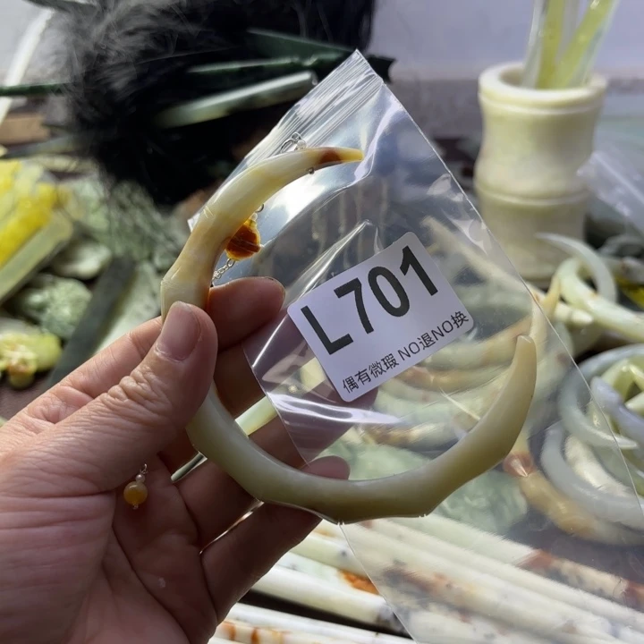 蛇纹石玉发饰合金做****）