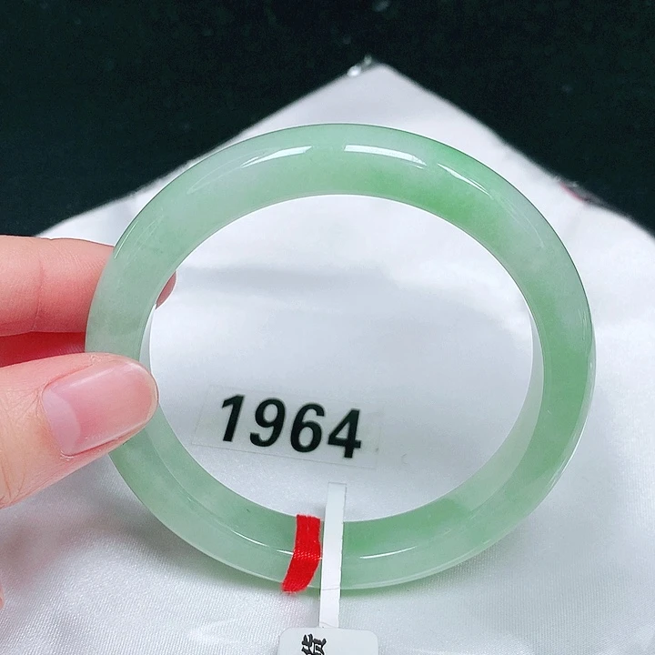 翡翠未镶嵌手镯翡翠手镯未镶嵌